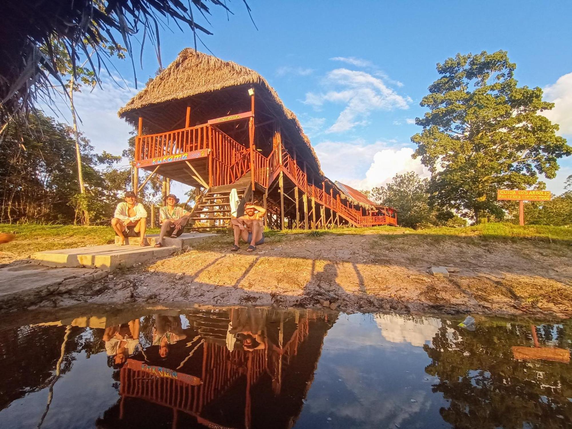 Casa Kukama Lodge Iquitos Exterior photo