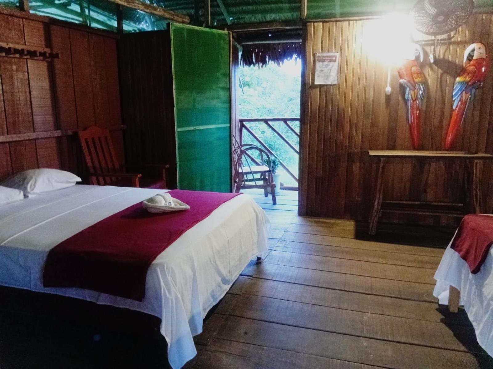 Casa Kukama Lodge Iquitos Exterior photo