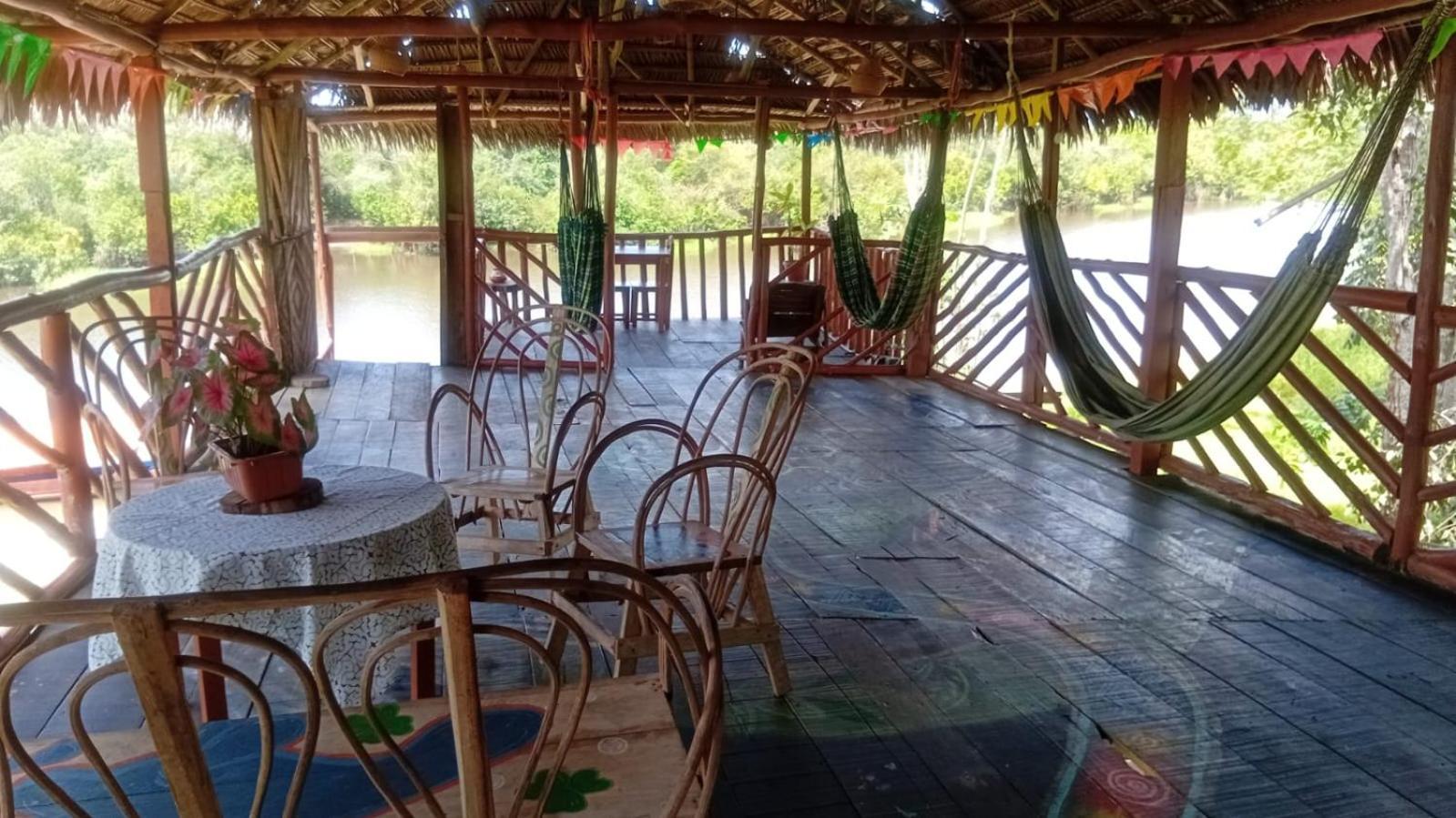 Casa Kukama Lodge Iquitos Exterior photo