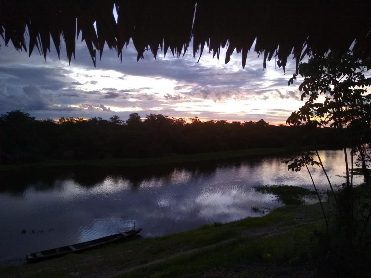 Casa Kukama Lodge Iquitos Exterior photo